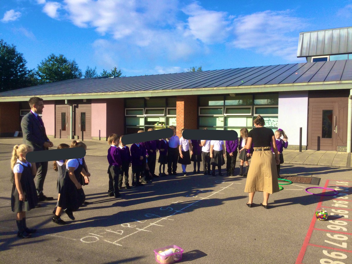 OPA_Darfield's tweet photo. Year One Maths today was delivered outside the classroom - focusing on part-whole modelling and using number lines to support. A superb lesson, @Opad_Year1_ 💜 #teamOPAD #maths #learning #fun https://t.co/ZqnFgxU86M