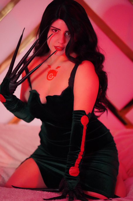 Flame grill me Colonel Daddy 🥵 https://t.co/FRanQh34a3<a href="/tag/hxh"class="tags"><span>#hxh</span></a><a href="/tag/chrollo"class="tags"><span>#chrollo</span></a>