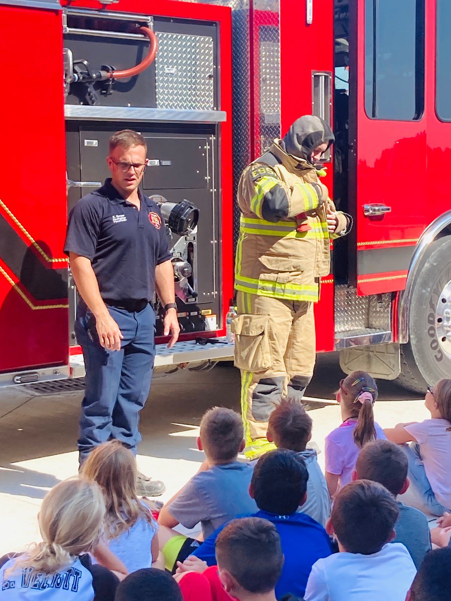 Kurk Pyros tweet media