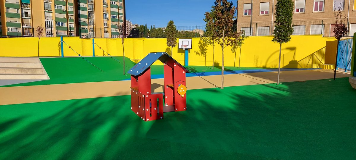Mañana, viernes 8, a las 11:30 gran inauguración de nuestro nuevo parque de Infantil con motivo de nuestro 150 aniversario.
Un espacio innovador que aúna juego, aprendizaje y mucha vida.
¡¡¡VEN A DISFRUTAR!!!
