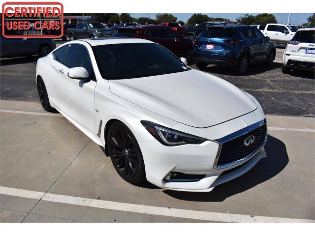 certifiedused's tweet photo. With a 4.8/5 rating from #KellyBlueBook, consumers LOVE the 2017 #INFINITIQ60 Premium Coupe🌟! The sleek and stylish body of the INFINITI Q60 is sure to turn heads! Check it out today! #lubbock #texas #tx #certifiedusedcars 

Click here➡️: https://t.co/sg00mcCGYF https://t.co/wkmOoy8kfC