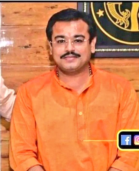Sandhu_Kdeep1's tweet photo. In the Lakhimpur massacre, two persons have been arrested . Why is Jogi protecting Ashish Mishra, who is still at large?

#Yogi_Shielding_Terrorists https://t.co/IYUILrG8Le