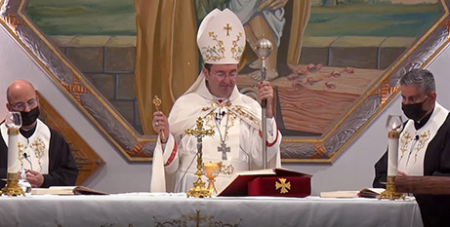 CathNews (@cathnews) on Twitter photo Maronite Archbishop Antoine-Charbel Tarabay OLM has spoken about the significance of the Eastern Catholic Churches and the Latin Rite Church coming together as “pilgrims” for the Fifth Plenary Council of Australia.
bit.ly/3Frl6QY via <a href="/ACBC1/">Australian Catholic Bishops Conference</a> Maronite Archbishop Antoine-Charbel Tarabay OLM has spoken about the significance of the Eastern Catholic Churches and the Latin Rite Church coming together as “pilgrims” for the Fifth Plenary Council of Australia.
bit.ly/3Frl6QY via <a href="/ACBC1/">Australian Catholic Bishops Conference</a>