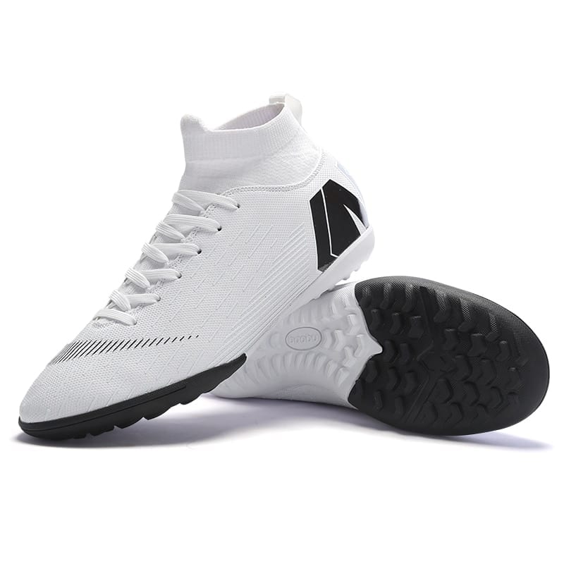 Fore_Sport1's tweet photo. ⚽Boys Soccer Cleats With High Ankle Support⚽

☑ Quality rubber outsole for that perfect traction in field
☑ High ankle design for superb support
☑ Light &amp; breathable for comfort

#foresport #foresportnews #sportsmagazine #soccerlove #soccer #football 
https://t.co/05LQUdkby1 https://t.co/oFscLIRZn3