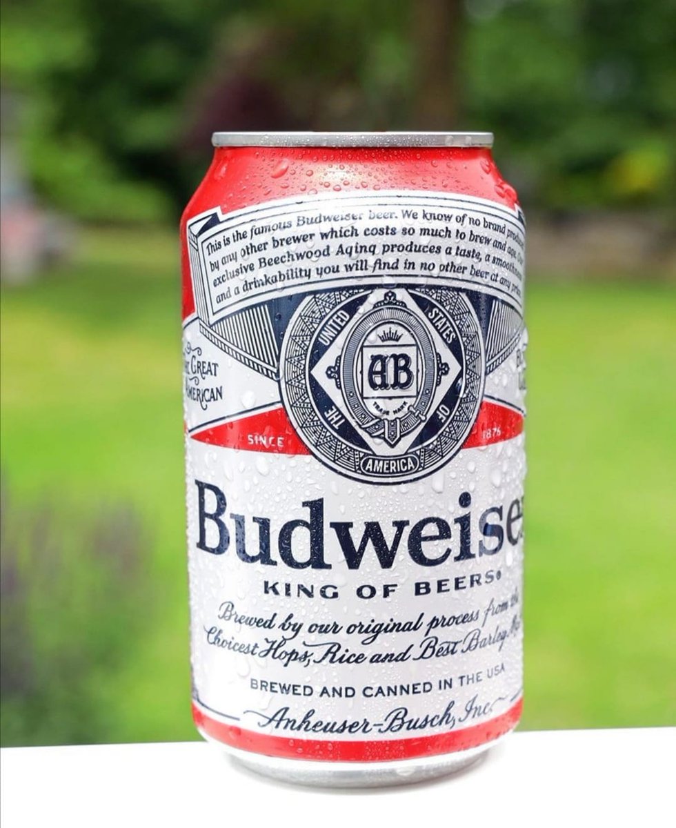 ModePiramide's tweet photo. Porque ustedes lo pidieron ya tenemos @BudweiserMx 🇺🇸🍻
#modeloramapiramide #modeloramapiramidepremium #Budweiser #beer #beerlover #beerstagram #beerporn #lager #Americana #EUA #quechulaescholula https://t.co/sk2tocuDkI