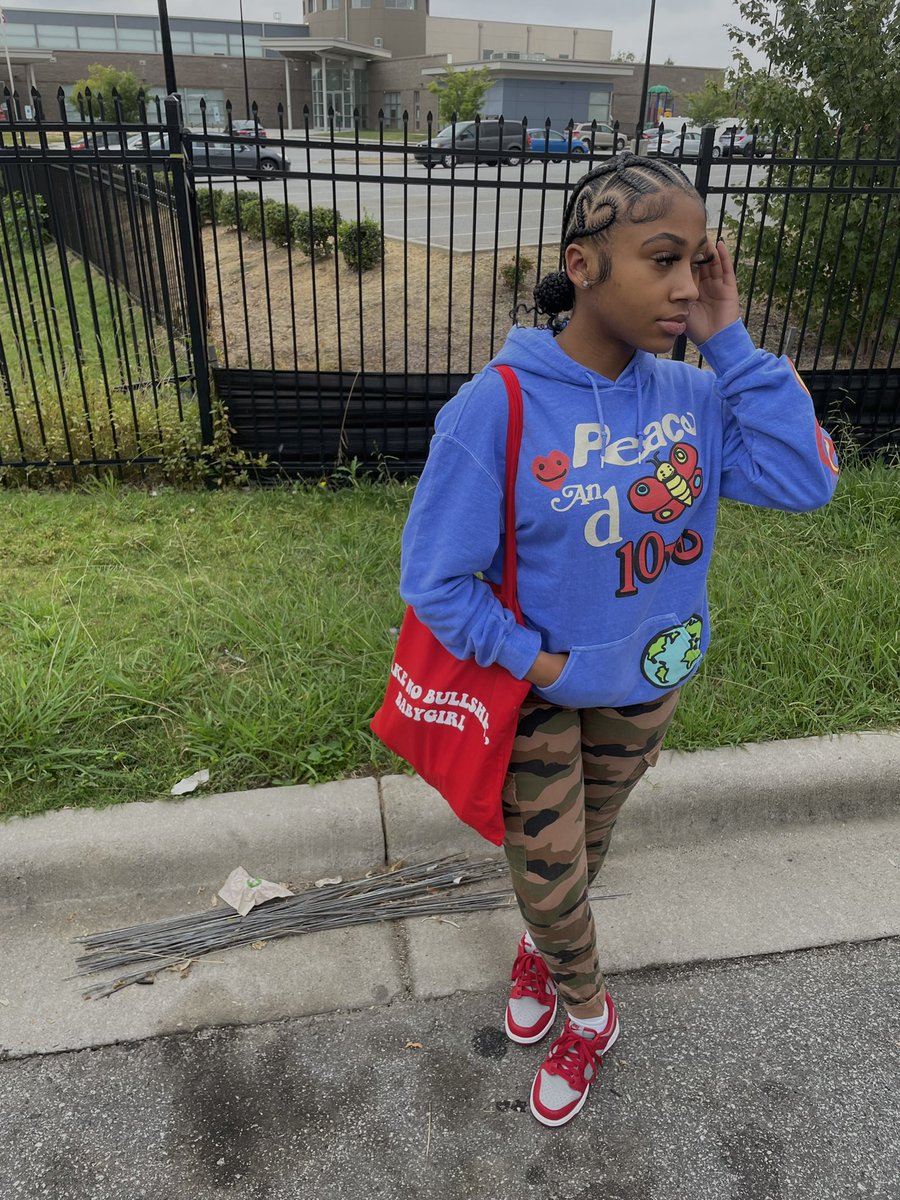 thejourneyrene's tweet image. Love N’ Fly $hit 🍒