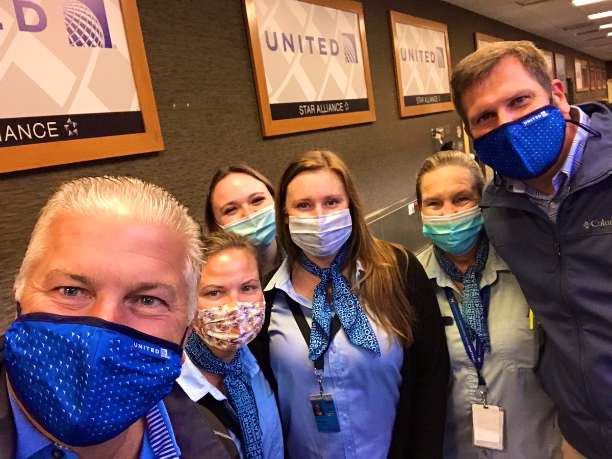 ORDflier's tweet photo. Thank you for the awesome welcome from #TeamBZN! Itโs been a busy summer - and as we move towards winter you all are going to rock it! Thanks to @Westcoastmike1 for making the transition easy! ๐โท @Jmass29Massey @DJKinzelman #WeAreUnited https://t.co/ILwNL2CYzo