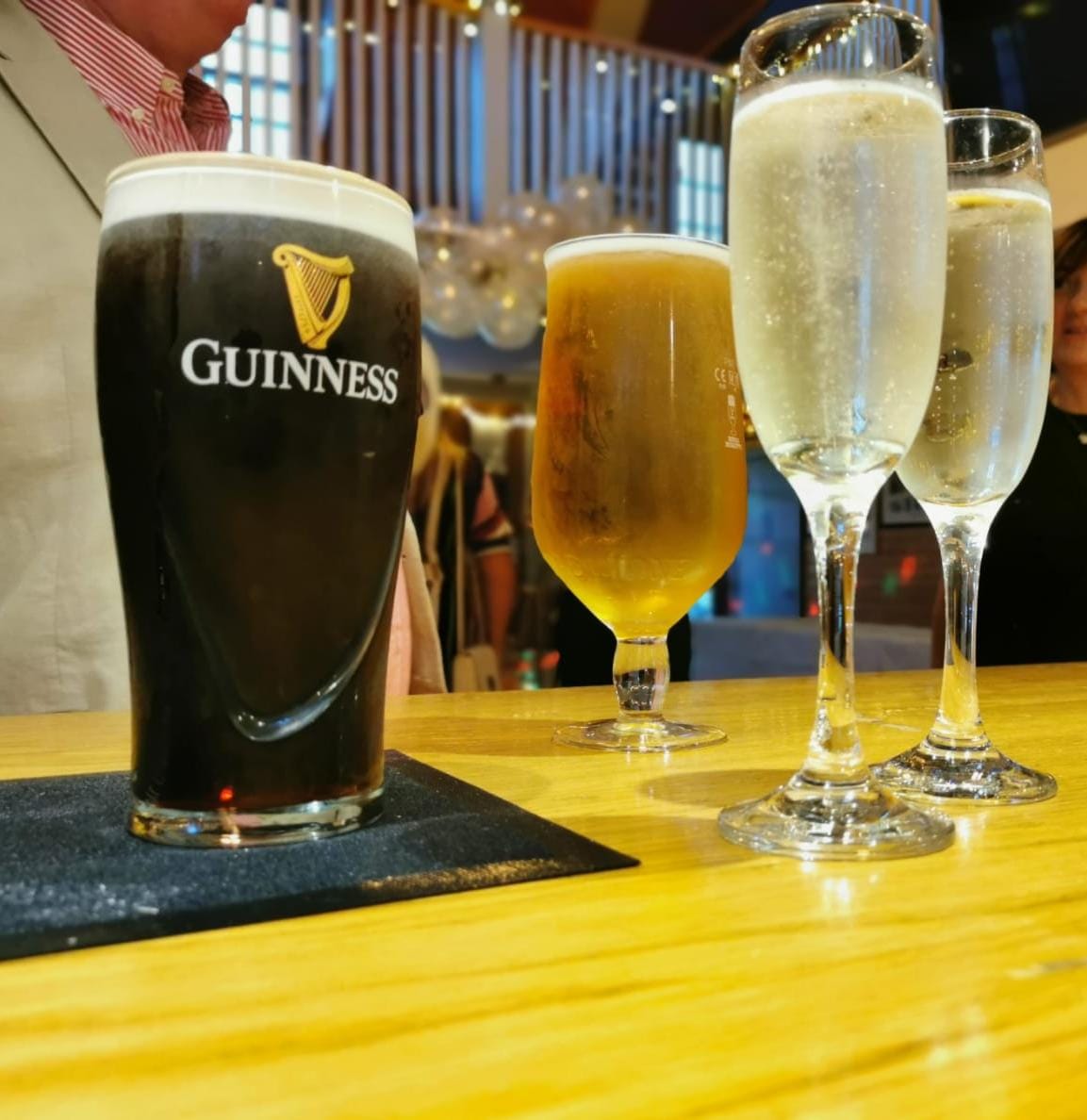 Thinking of going for a pint after work, drinks before dinner or predrinks before hitting <a href="/Urban9Reigate/">Urban9</a>, remember <a href="/TheBarParkLane/">The Bar @ Park Lane</a> is open from 6pm and welcomes all members and guests. We would love to have you down 🍻

<a href="/PrioryLlamas/">Reigate Priory Cricket Club</a> #llamaupdate <a href="/ReigatePrioryHC/">Reigate Priory HC</a> <a href="/RpccLadyLlamas/">Lady Llamas</a>