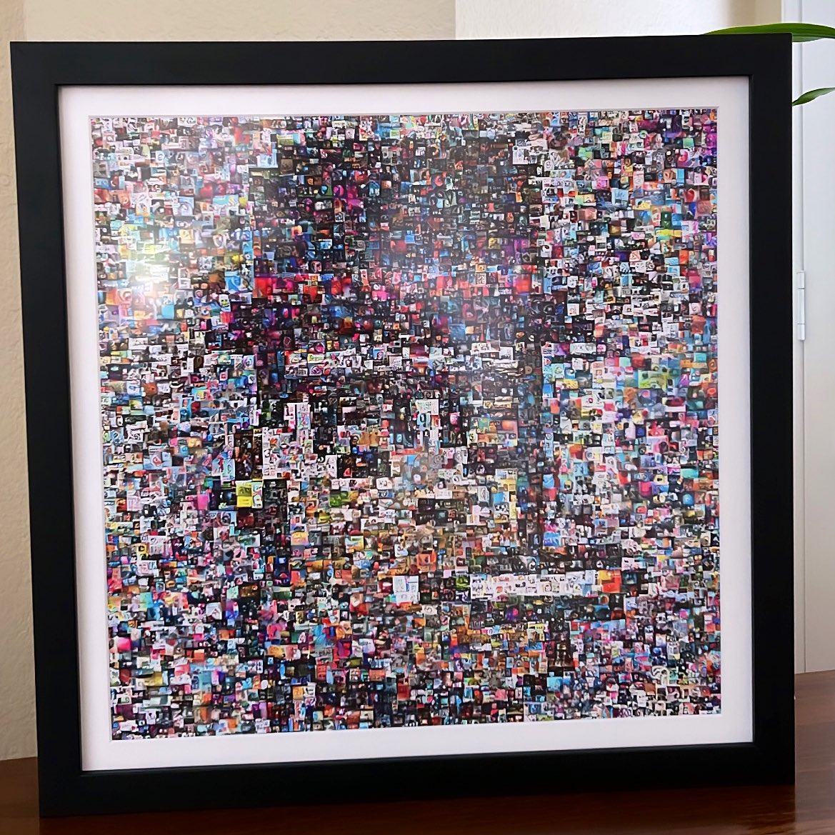 The level of this frame’s craftsmanship is truly exquisite and way beyond standards in quality 🔥

For all the NFT collectors, we highly recommend <a href="/levelframes/">Level Frames</a> as they've provided some of the highest equality prints out there!

Link: levelframes.com/?ref=6154e8cb5f