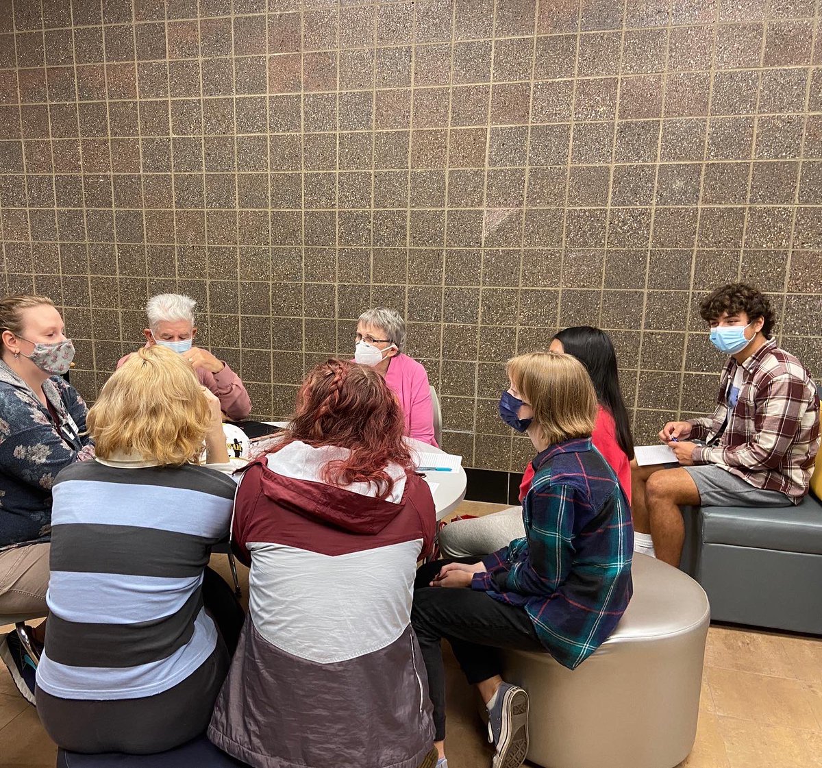 We had visitors from the Saline Area Senior Center join us for a writing marathon today! Here’s to the continuation of a beautiful partnership—we love our senior writing buddies! 💙✏️💛 #writingacrossgenerations #sascompass <a href="/salinehs/">Saline High School</a>