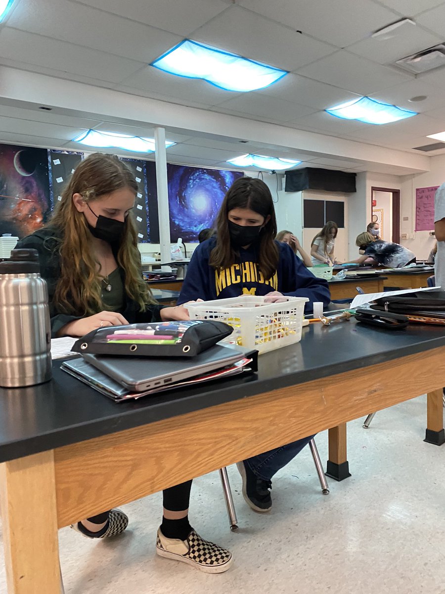 Mrs. Hubbard tweet media