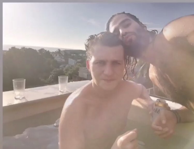 robzillaitsback's tweet image. Disfrutando el penúltimo día en el paraíso #bros #trip #friendship