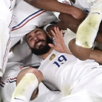 Aigle_FOR's tweet photo. Vive KB9, vive la France et vive la République. #BELFR https://t.co/z2CbN4FPmU