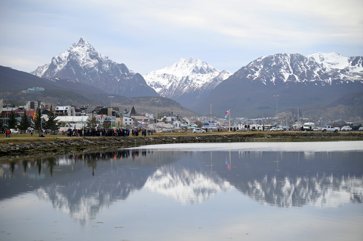 Comenzá a disfrutar el Fin del Semana Largo 🧳⛰️🌳
¡Tierra del Fuego te espera con su #NaturalezaAlFin!
#TierraDelFuego #FinDelmundo #FinDeSemanaLargo #Primavera2021