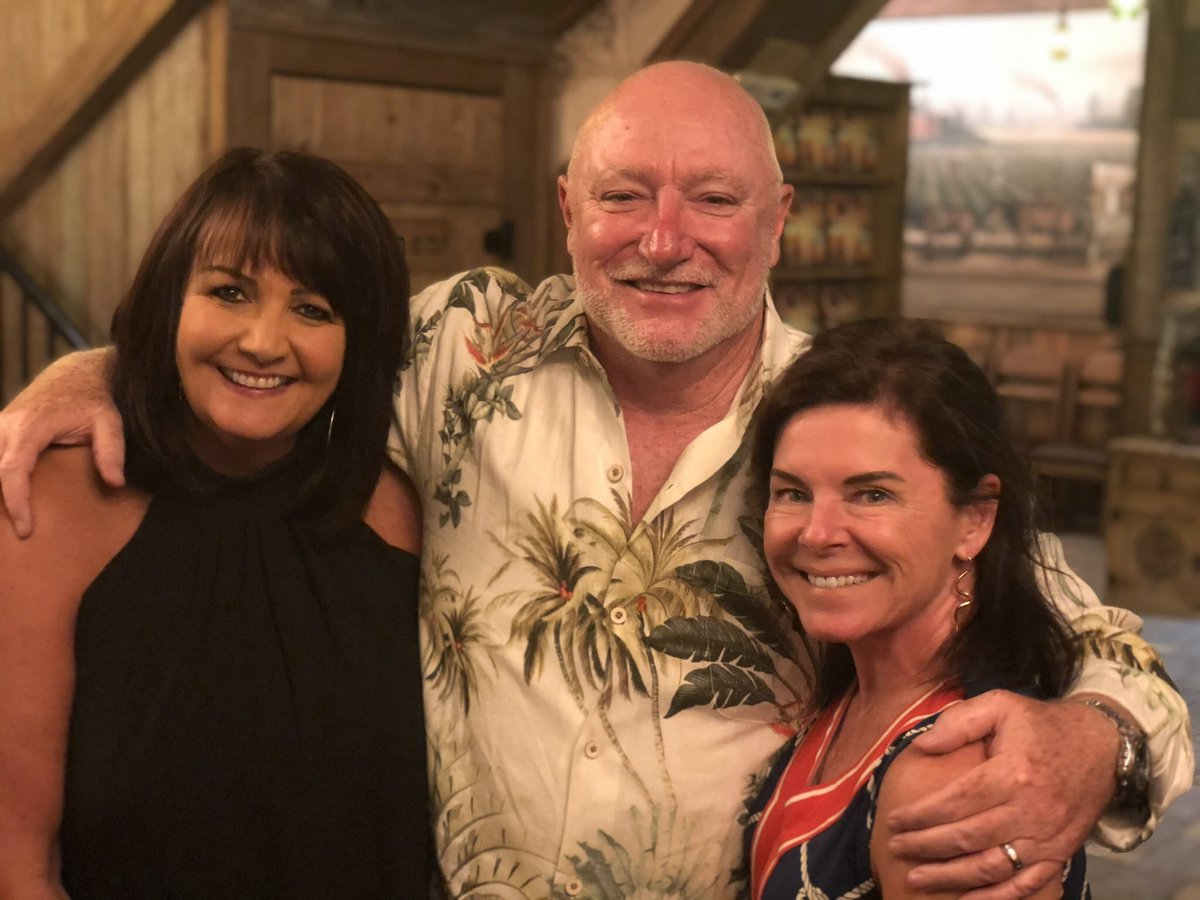 Friscokid49's tweet photo. @CabernetGrill I had a steak 🥩 on our last stay… and it was WOW good!
And let’s don’t forget about the 100% Texas Wine List! We enjoyed a @PedernalesWine Red Wine with it and greatness ensued!
And ran into @sheripattillo from @fcwineshye too at @CabernetGrill !
#TXWine #TXWinemonth https://t.co/2BJevAOsNm