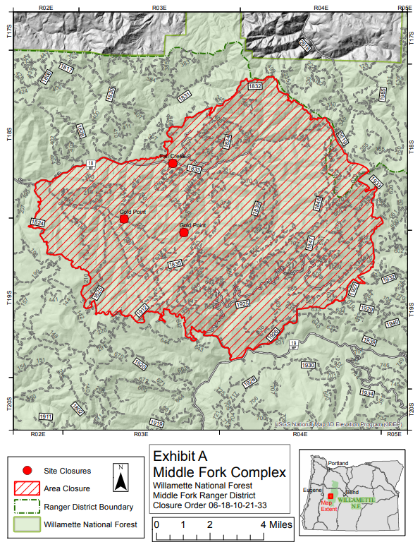 willametteNF's tweet photo. The updated area closure for #MiddleForkComplex, is below. Containment is now 75%. Firefighters' efforts and continued cool and rainy weather conditions allowed Forest managers to reduce the overall closure area and increase access to public lands. #FireYear2021 https://t.co/cN5HWXiMwn