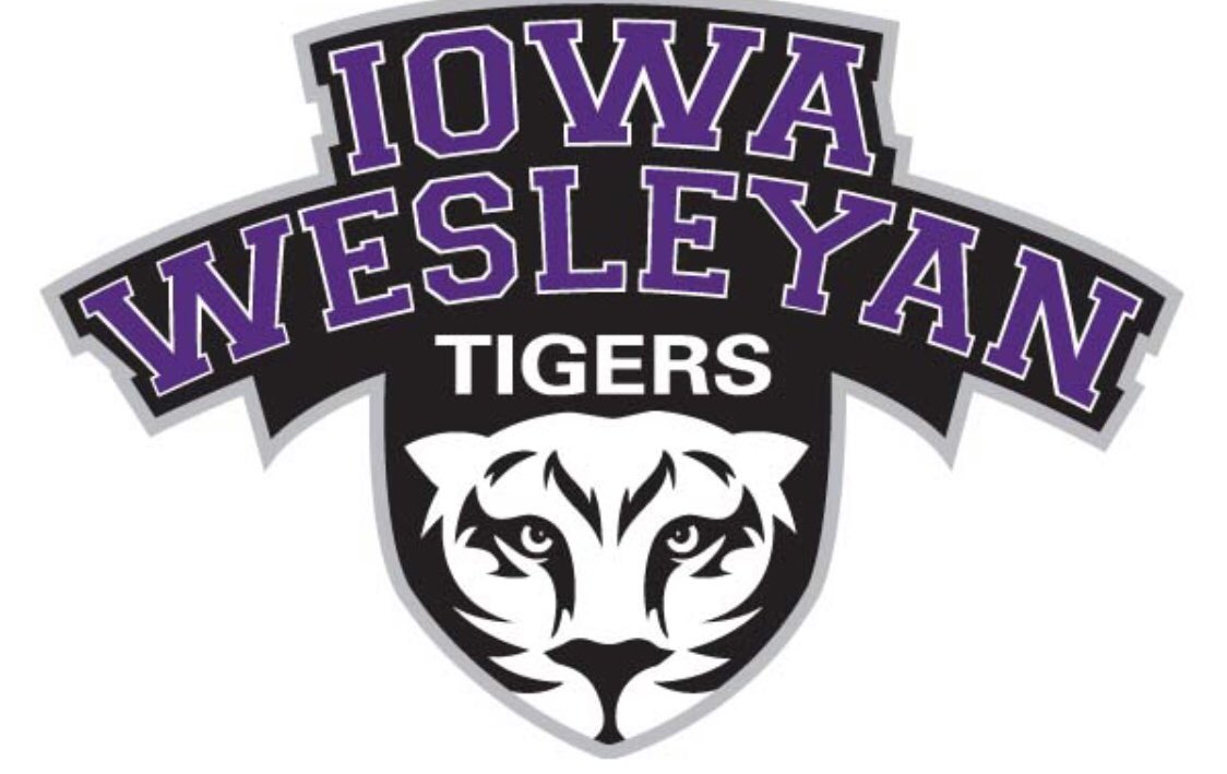 EPSports915's tweet photo. Canutillo quarterback @devin_granados has received an offer from Iowa Wesleyan University in Mount Pleasant!!
Congratulations Devin, well deserved!! 

@Prep1USA @coldestzone915 @txclapsa @CanutilloISD @Canutillo2021 @IWTigers @CoachLozano23 @CoachDaniels_IW @IWTigerFootball https://t.co/KSEbRbHWTK