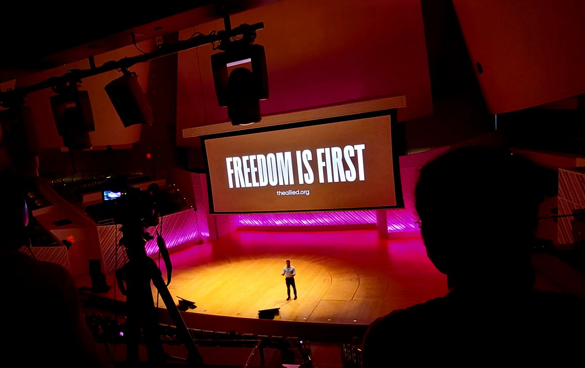 JustJamieJoyce's tweet image. So many creative and brave ways that activists use to fight tyranny. Attended the Oslo Freedom Forum, hosted by @HRF. The conference theme was very connected to the @SocietyLibrary mission. #TruthIgnited