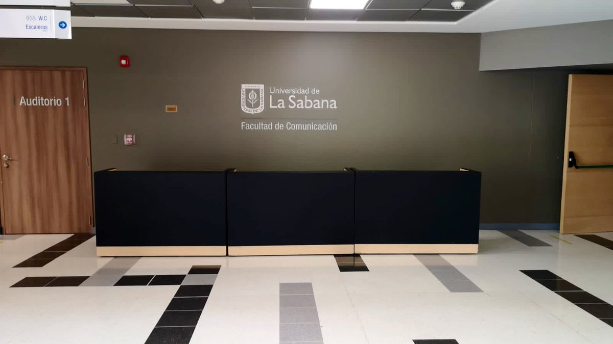 comsabana's tweet photo. Estamos preparando nuestra casa para recibir mañana y el sábado los futuros estudiantes de pregrado de nuestra Facultad 🤩. #BootCampComSabana https://t.co/2nEDJhevJT