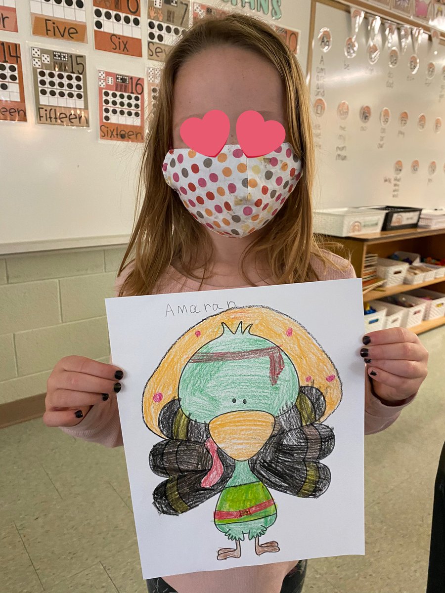 MsSimons_Stock's tweet photo. I’m not a turkey! I’m a butterfly… ninja…Raphael … and a bee! #notaturkey #gobblegobble #Room10Guardians https://t.co/0AoHpOD9fO