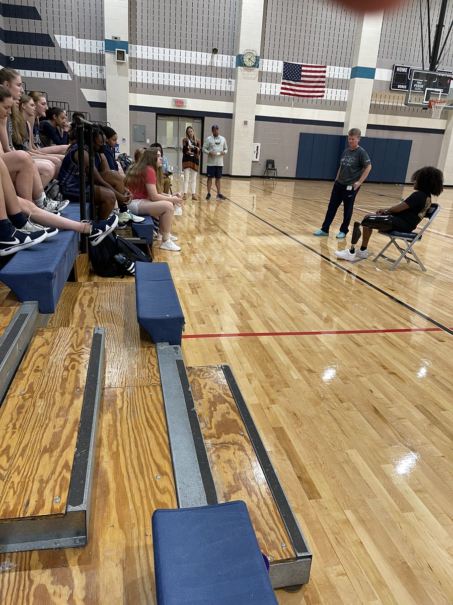 Lady Jaguars Basketball tweet media