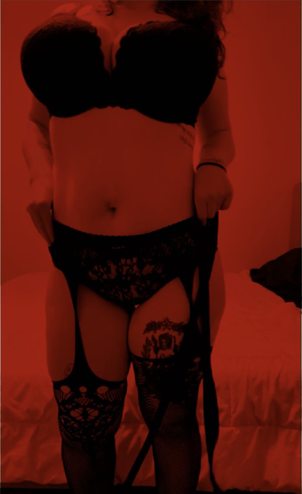 @brandonpaypig $cupcakee117 https://t.co/O0JmTCJ8kA