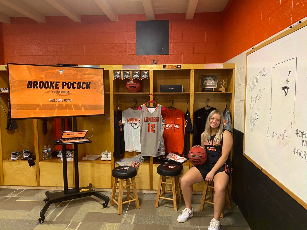 brookepocock6's tweet photo. Had an incredible time at Anderson!!Thank you @CoachJGin @coachMorganD @AURavensWBB for a look at the great program they’re building and an opportunity to be a part of that and continue my academic and athletic career. So good to see my sweet cousin too! @vjhAlways100 @ATodd2022 https://t.co/gr4AcRfQEF