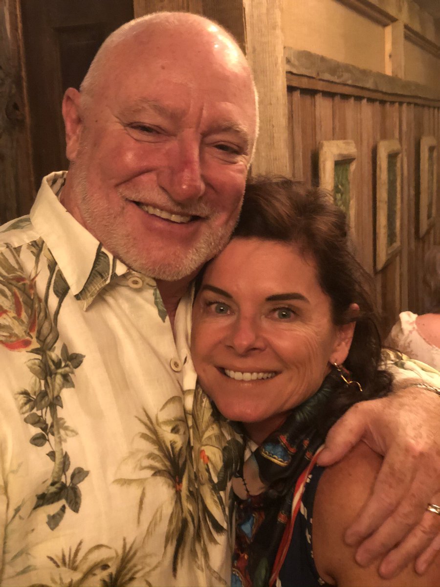 Texas Wineaux tweet media