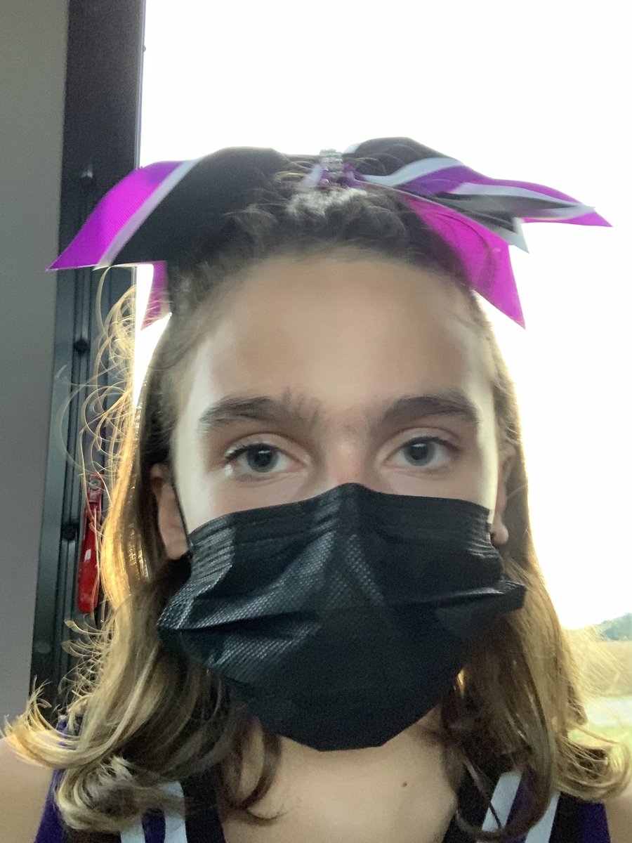 MarsMeadowstwt's tweet photo. @dreamwastaken Is what it smells like on this goddamn bus https://t.co/V3oDRVx9gS