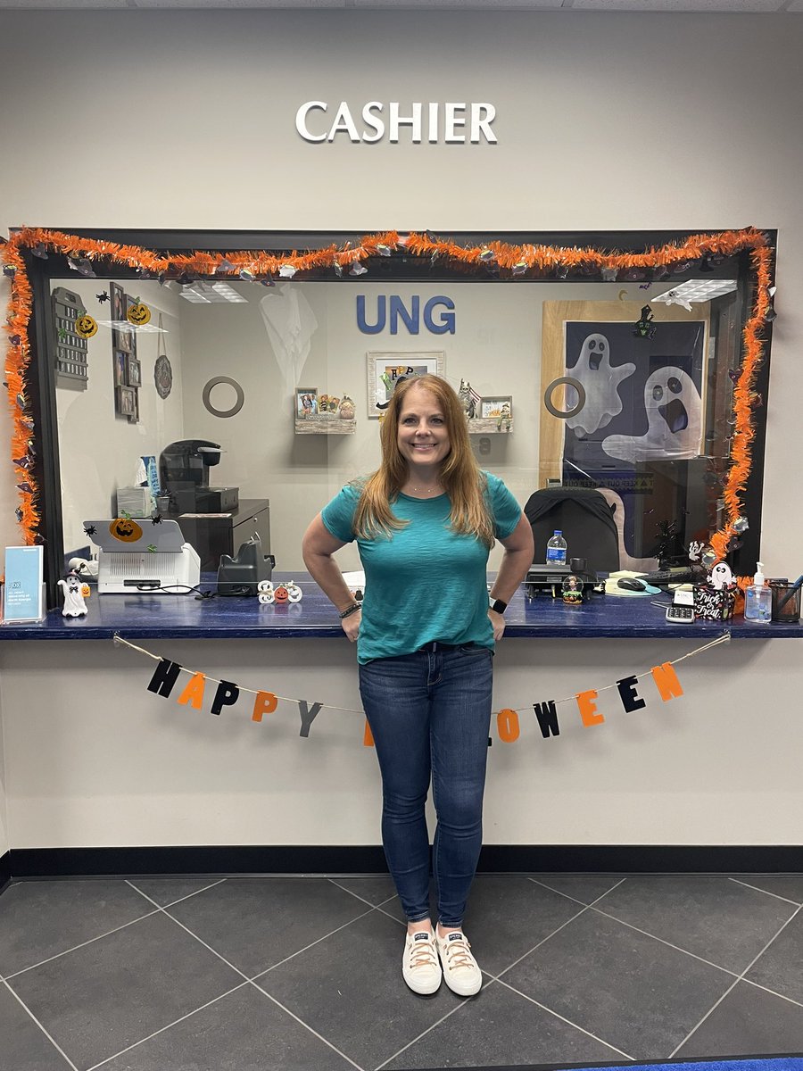 UNGOconee's tweet photo. We are excited for another “Thank You Thursday”! Today we recognize our Business Office Cashier, Angel Holbert! Angel is always willing to go above and beyond helping our students and her fellow staff members! Thank you for all your hard work and dedication Angel! #ungoconee https://t.co/HLTL2CYaHI