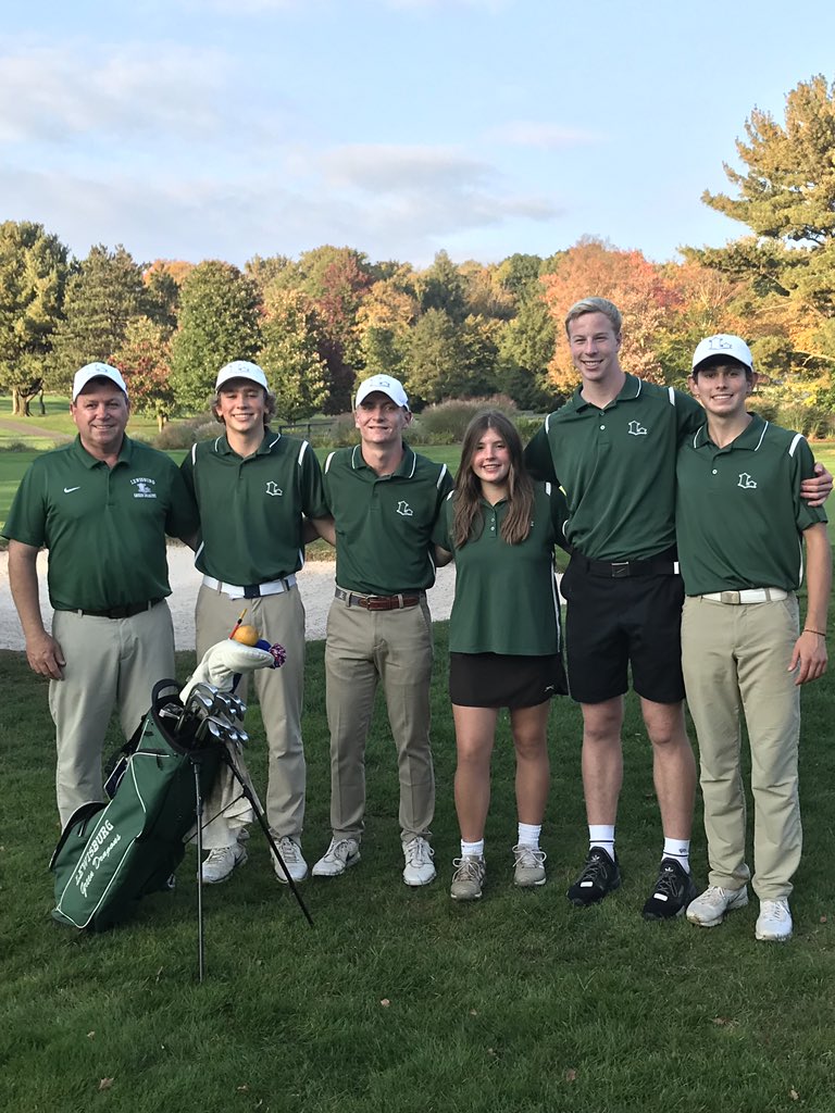 GolfLewisburg's tweet image. We did it!!!!  Lewisburg Golf Team beat Scranton Prep in team regionals!!! 312-316!!!! 🐉⛳️💪
