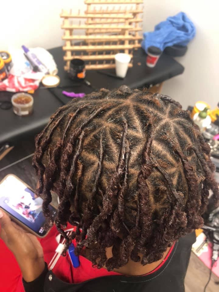 itssimplyneisha's tweet image. THIS is your sign to get starter locs on your natural hair!

Book at the link below. Don't miss out on this Starter Loc Sunday

hwlbyneisha.as.me/schedule.php

#starterlocs #houstonlocs #houstonstarterlocs #starterlocshouston #locjourney