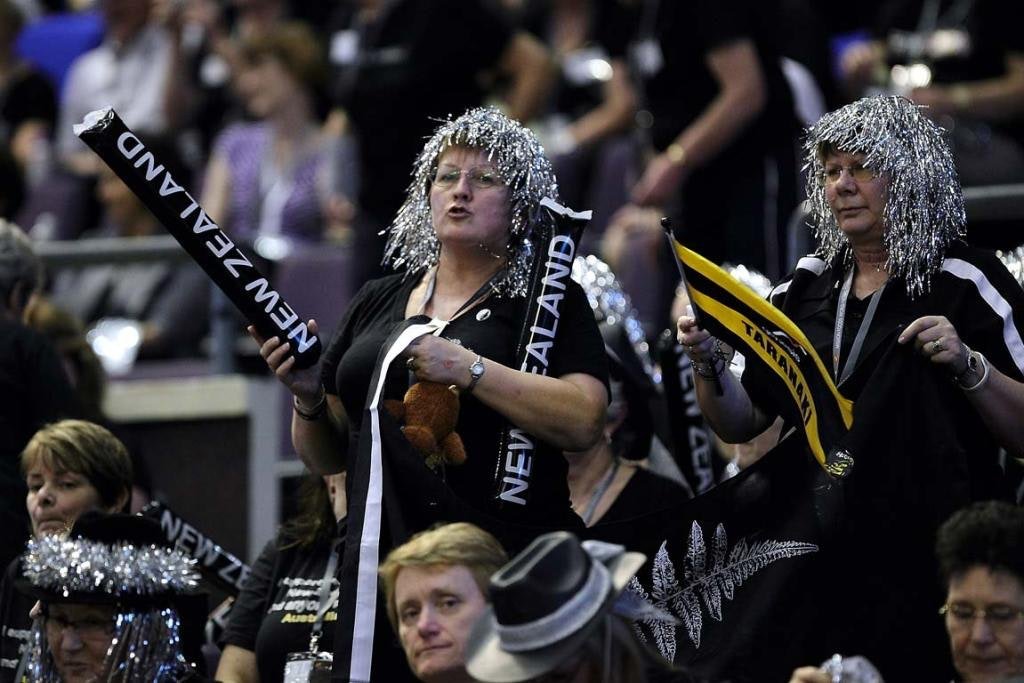 richirvine's tweet photo. Silver Ferns wigs - when you’re four Pinot Gris deep, have an hour until the mini bus leaves and want to show you’re a Ferns fan, the $2 shop has got you. Also pictured: Boom sticks, which are unfortunately very, very cursed. #mostblessed https://t.co/wUZzYxPQwe