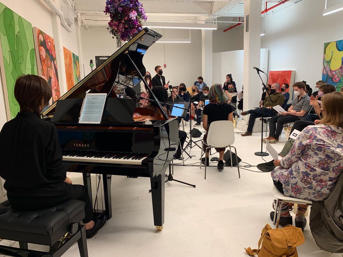 A few snapshots from our first show kicking off our 2021-22 season last Saturday at @uncommonlystudio!! Was so wonderful seeing so many new and familiar faces IN PERSON!! ✨🎶 (Be sure to mark your calendars for our next one, Sat. 12/11 at 8pm at Grace &amp; St. Paul’s Church!)