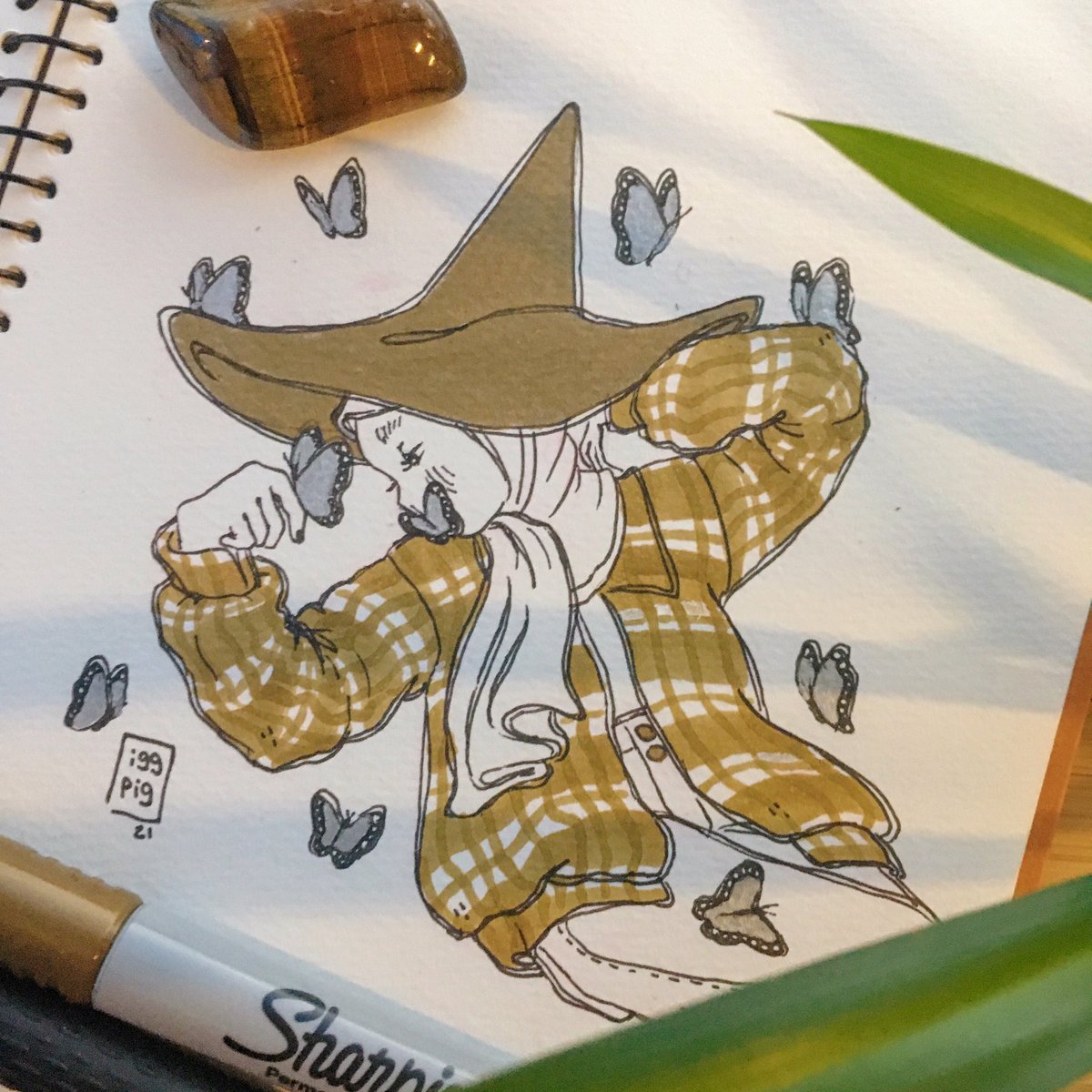 iggpig's tweet photo. #witchinkhour day 4: sleepy
#illust #uniballsigno #copicmarkers #metallicsharpie https://t.co/wFyhinqTxq