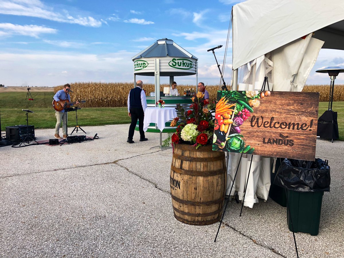 Rachel Geilenfeld - Archive tweet media