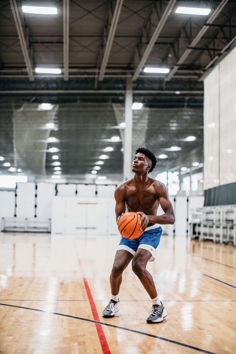 ImJoeyStill's tweet photo. Had to post these from @JQ_co2023 training session 📸🏀 https://t.co/zMhMqXY7bY