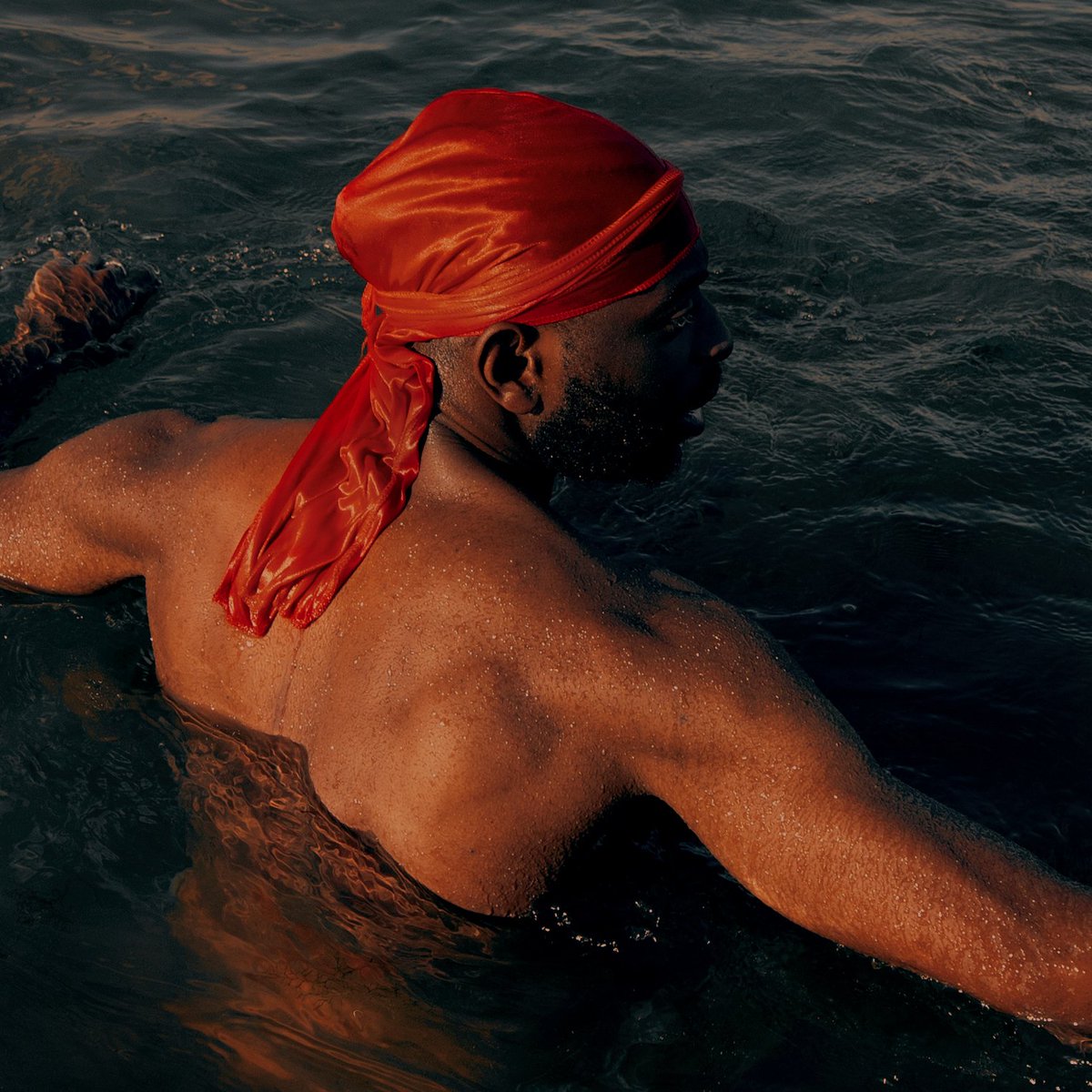 <a href="/IJALEofficial/">IJALE</a> just dropped his extensive new mixtape ’OTTN (On To The Next)’💥 Out via <a href="/dnrecordings/">Daily Nightly</a> → orcd.co/ijaleottn

On the illustrious <a href="/AppleMusic/">Apple Music</a> #UpNext program, the self-produced vocalist is making a name for himself  layering Jazz, Soul, RnB &amp; Hip Hop.