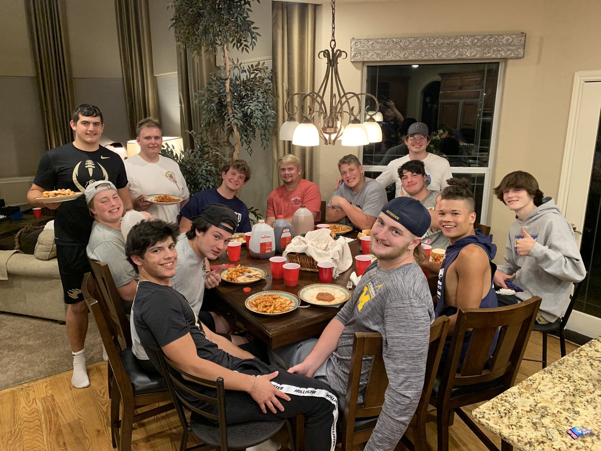 Monument Moving Co tweet media