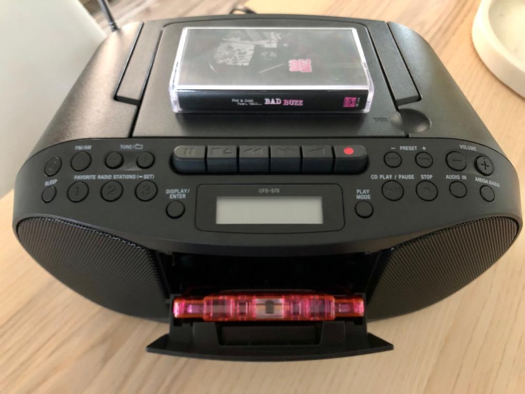 ***WINNER*** Congrats to Micah for winning our contest and for being an overall super dude. He's the recipient of a cassette of our new record "For a Good Time, Call..." and a boom box.⁠
⁠ tarantulacassettes.bandcamp.com/album/for-a-go…

#badbuzz #punkband #canadianpunk