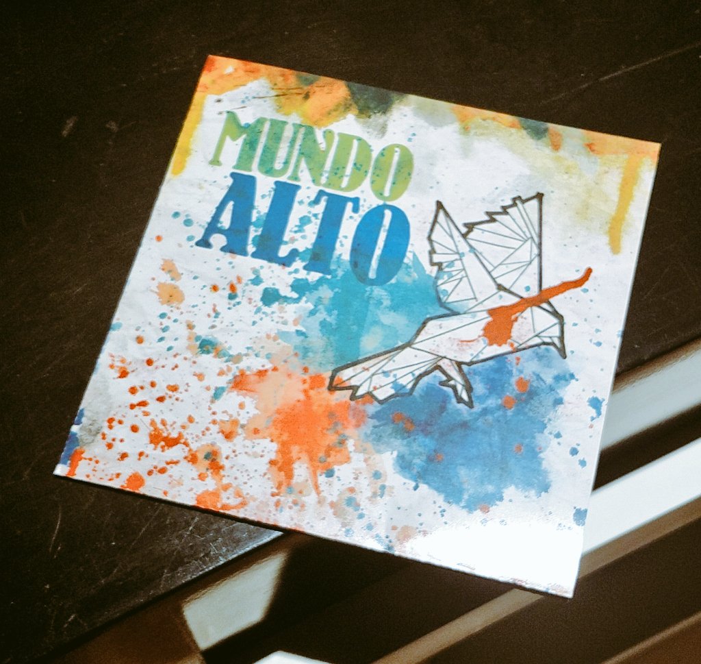 AlexandreM_Acid's tweet photo. Ouvindo aqui depois de muito tempo!
#mundoalto @bandamundoalto https://t.co/Spj6hQeuw6