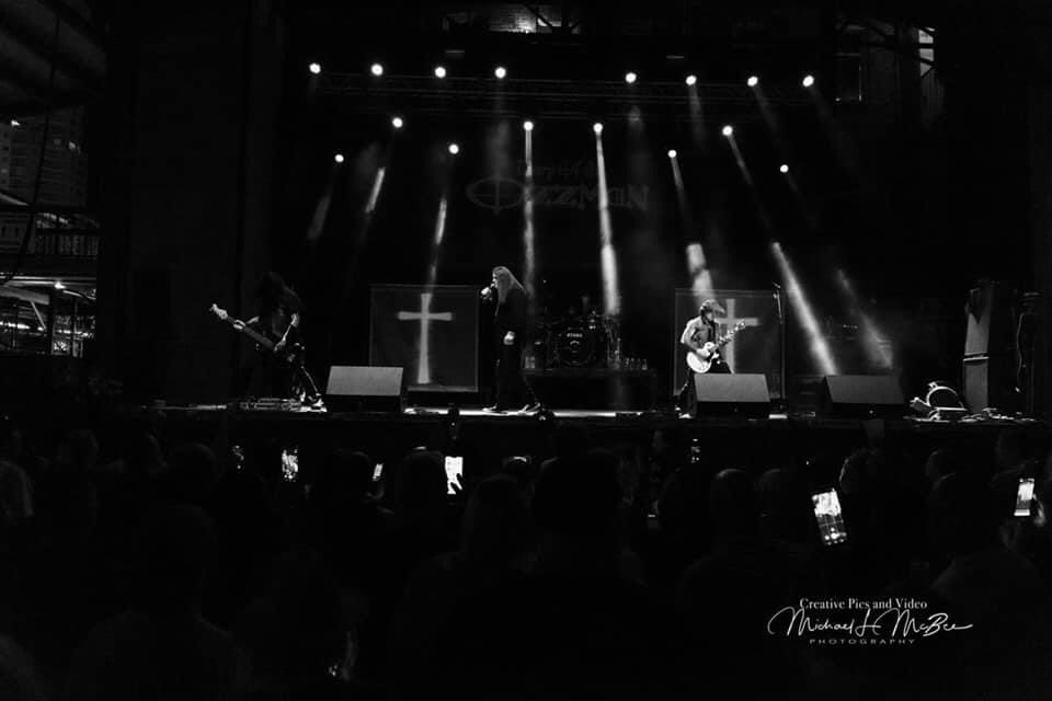 ImTerrellFracy's tweet photo. Diary Of An Ozzman at Cotee River Bike Fest, this Saturday, October 9th! Showtime 6:30PM at Sims Park Amphitheater in New Port Richey!! #RockAndRoll #HeavyMetal https://t.co/itvNSk28yS