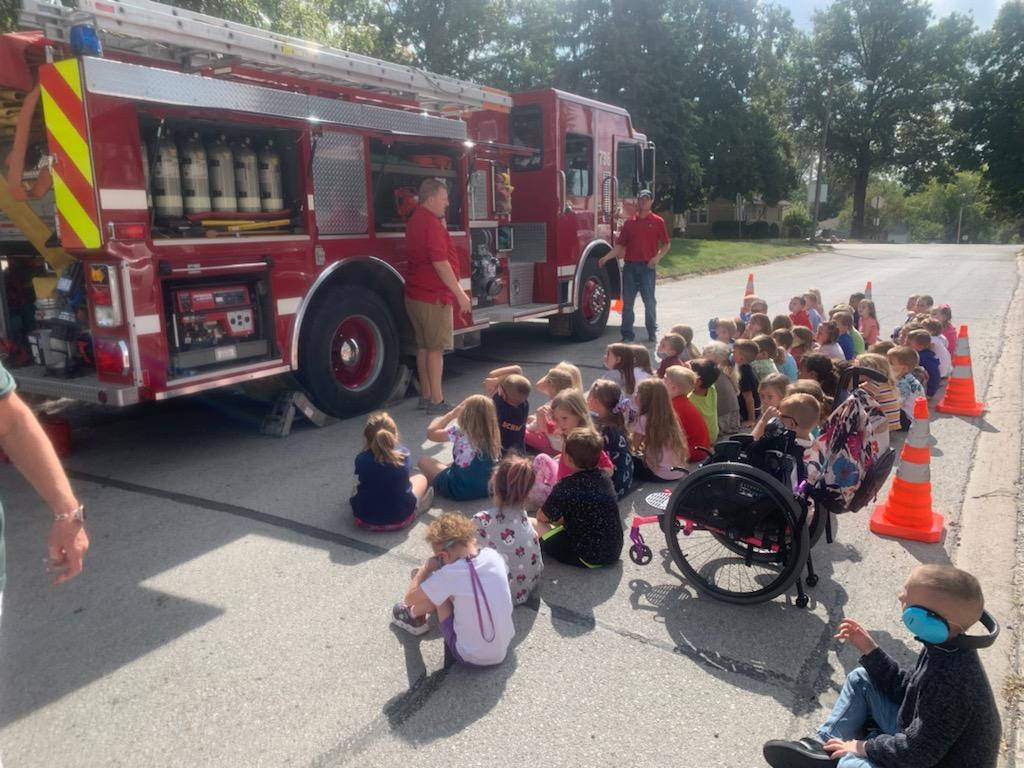 sdarockets's tweet photo. A special thank you to the Syracuse Volunteer Fire Fighters who came to school today to teach our elementary students about fire prevention and safety! https://t.co/QQa3RnP6gV