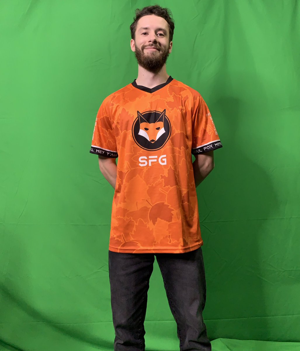 SoulFoxGaming's tweet photo. Big thanks to @AsterionProduct VRcustomwear and VR_Starz VR Collective for the custom jersey! I dig the forest/leaf design and the QR codes! #vr https://t.co/6eWFWoFu71