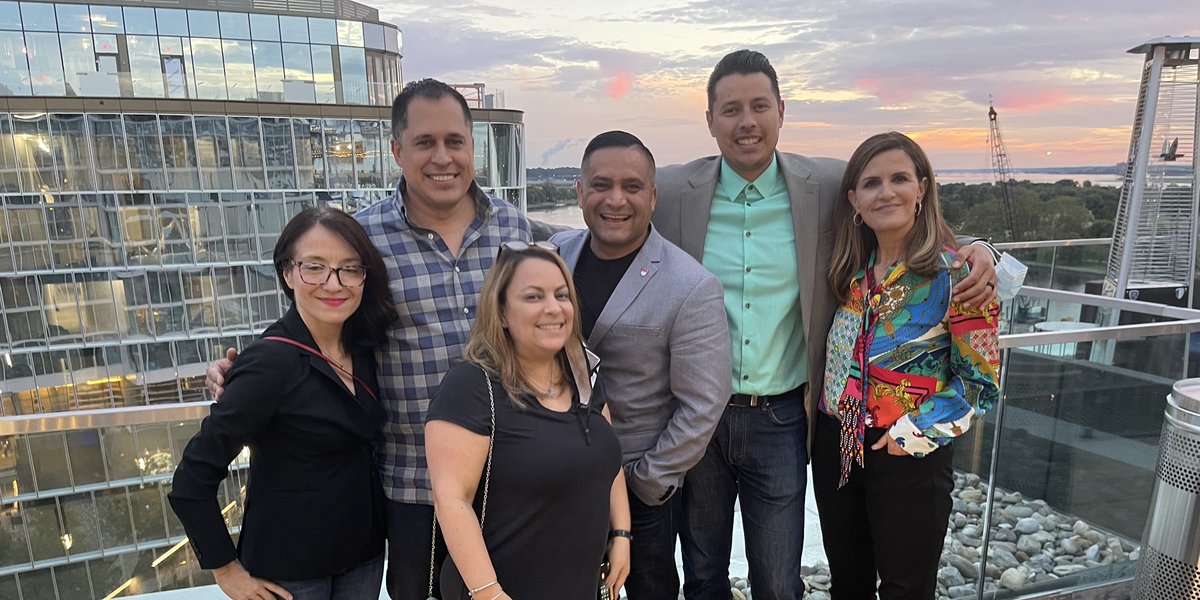 DrLoradelaCruz1's tweet photo. Reunited! So glad to be with some of my @ALASEDU Supt Leadership Academy @Slacohort7 
peeps and more in DC. ⭐️@VConner13 @CostaGuerra3 @Je7yruso https://t.co/TGDT8MTwIT