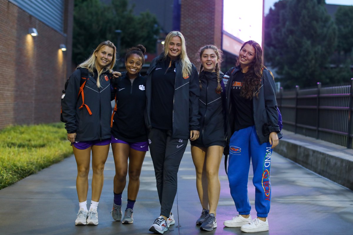 clemsonwsoccer's tweet photo. Fits of ALL kinds for tonight's match 👀👀 https://t.co/hSbLdJUUeB