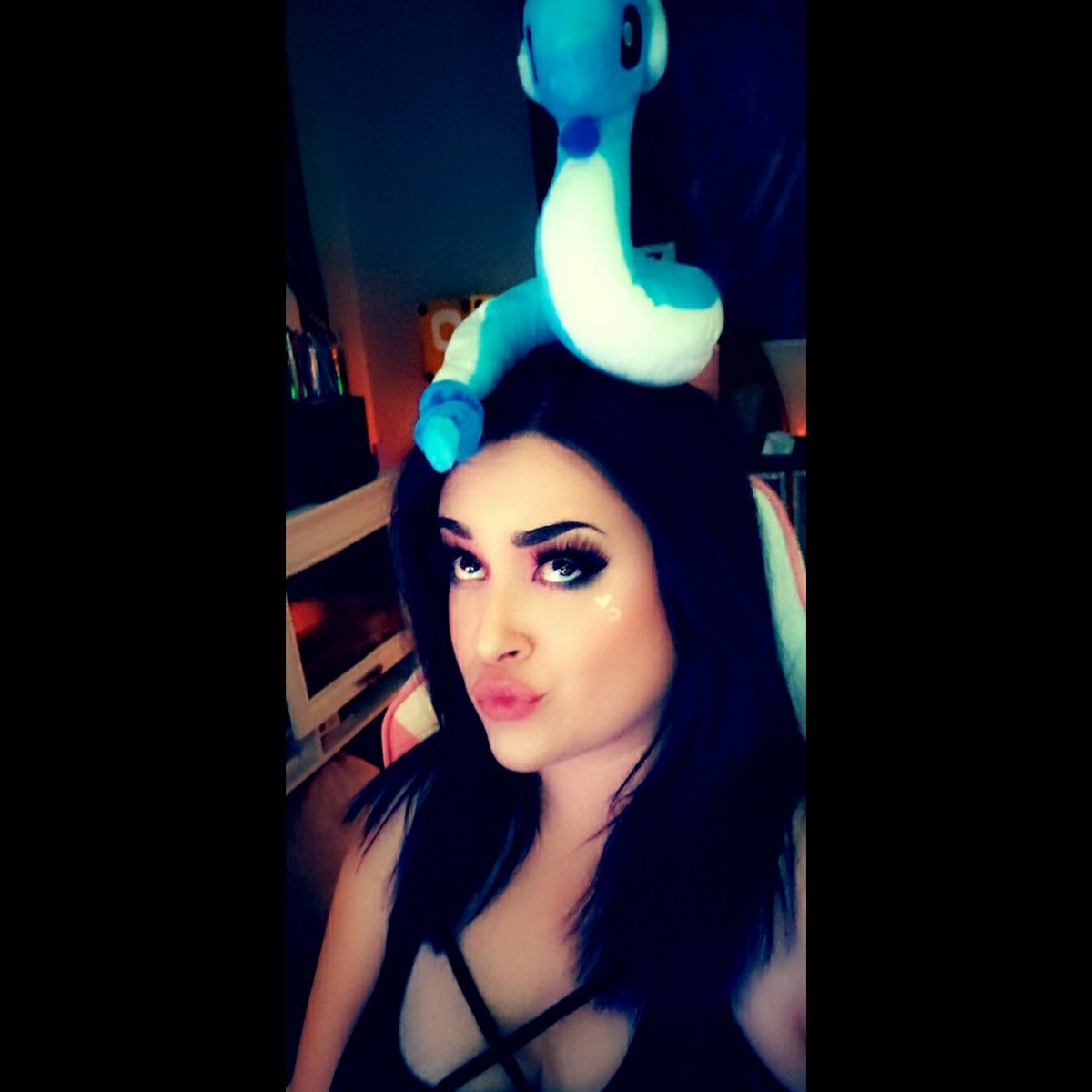 PickyNixie's tweet photo. https://t.co/apiKd8xpcm

#twitch #twitchaffiliate #livenow #live #comehangout #follow #followme #teamb42 #SBS #panda #pandapoo #rainbow #custommerch #merch #art #design #gamer #loyalty #customdesign https://t.co/TWmNn0gFFr