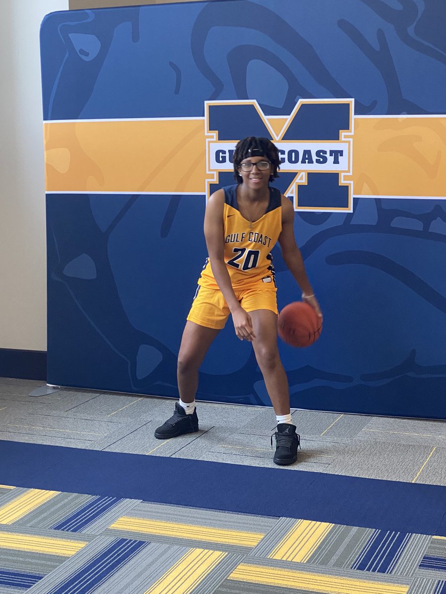 dess4xx's tweet photo. Good visit yesterday at MS Gulf Coast. Thanks Coach for the invite ❤️@CoachAdamsMGCCC https://t.co/BcDOQAfBSq