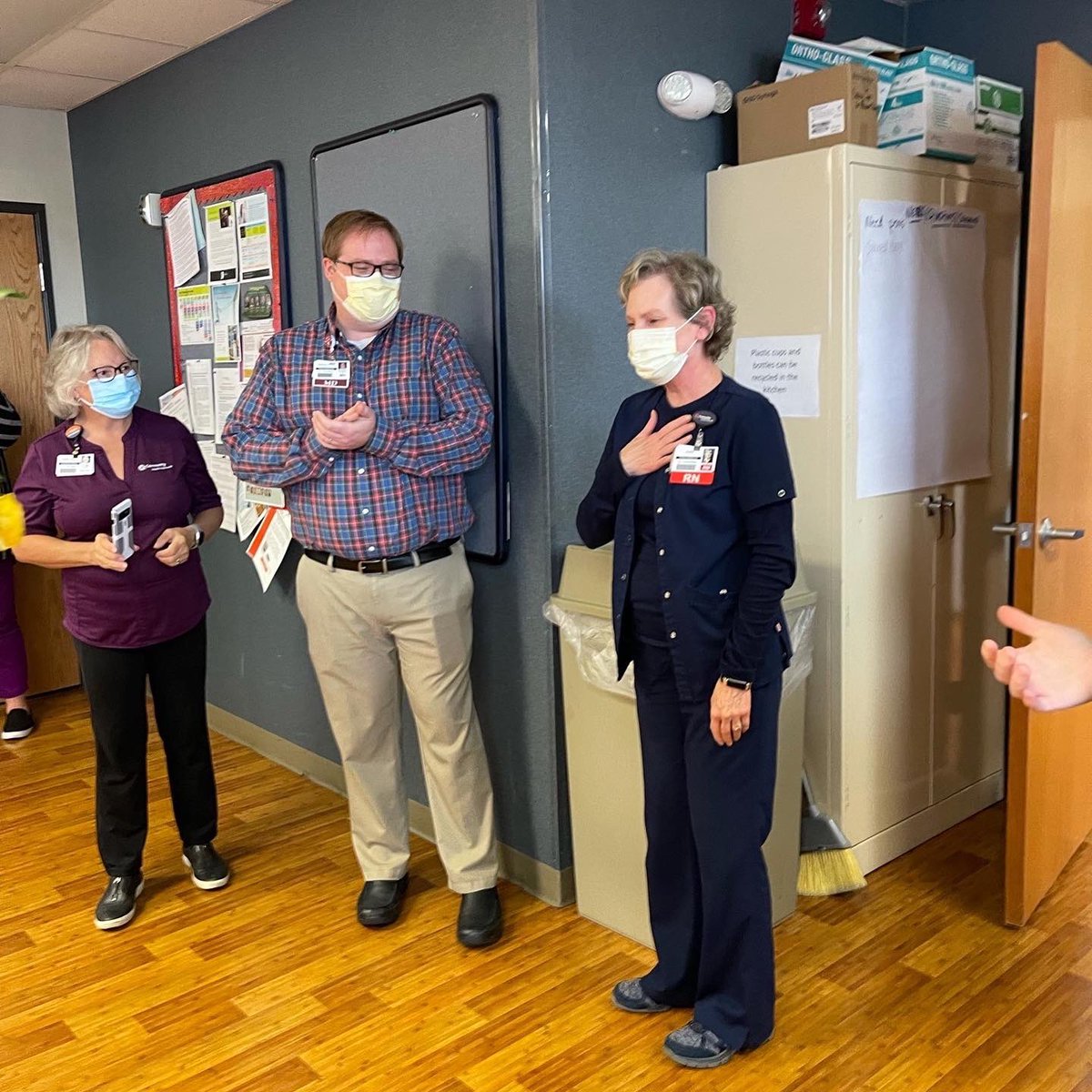 CHEFamMedRes's tweet photo. Congrats to Katie Husted, RN at our FMC office for being awarded a Community Health Network 2021 Nursing Excellence Award for patient focused care!

#IndyEastFM #FMCFamily #nursesrock #nursing #nurse #RN #FMRevolution #familymedicineresidency #fmresidency #Match2022 https://t.co/Jnuzjq0Jv4
