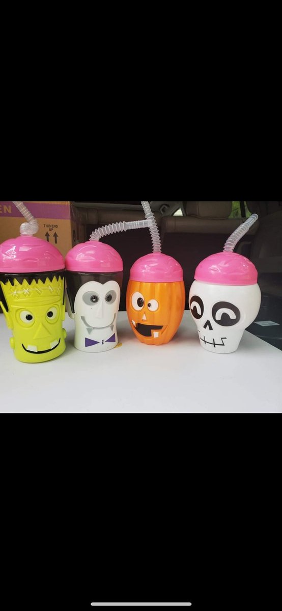 Staley under the ✨ this Saturday!

Who: all of Staley Nation, all ages
Where: Staley High School 🏈 Field
Bring: pillows, blankets, lawn chairs
Wear: pajamas, costumes 👻
Admission: 1 🥫 per person
🚛 Food trucks at 5:30
       Light up souvenir 🥤 available
🎞 Movie at 6:30